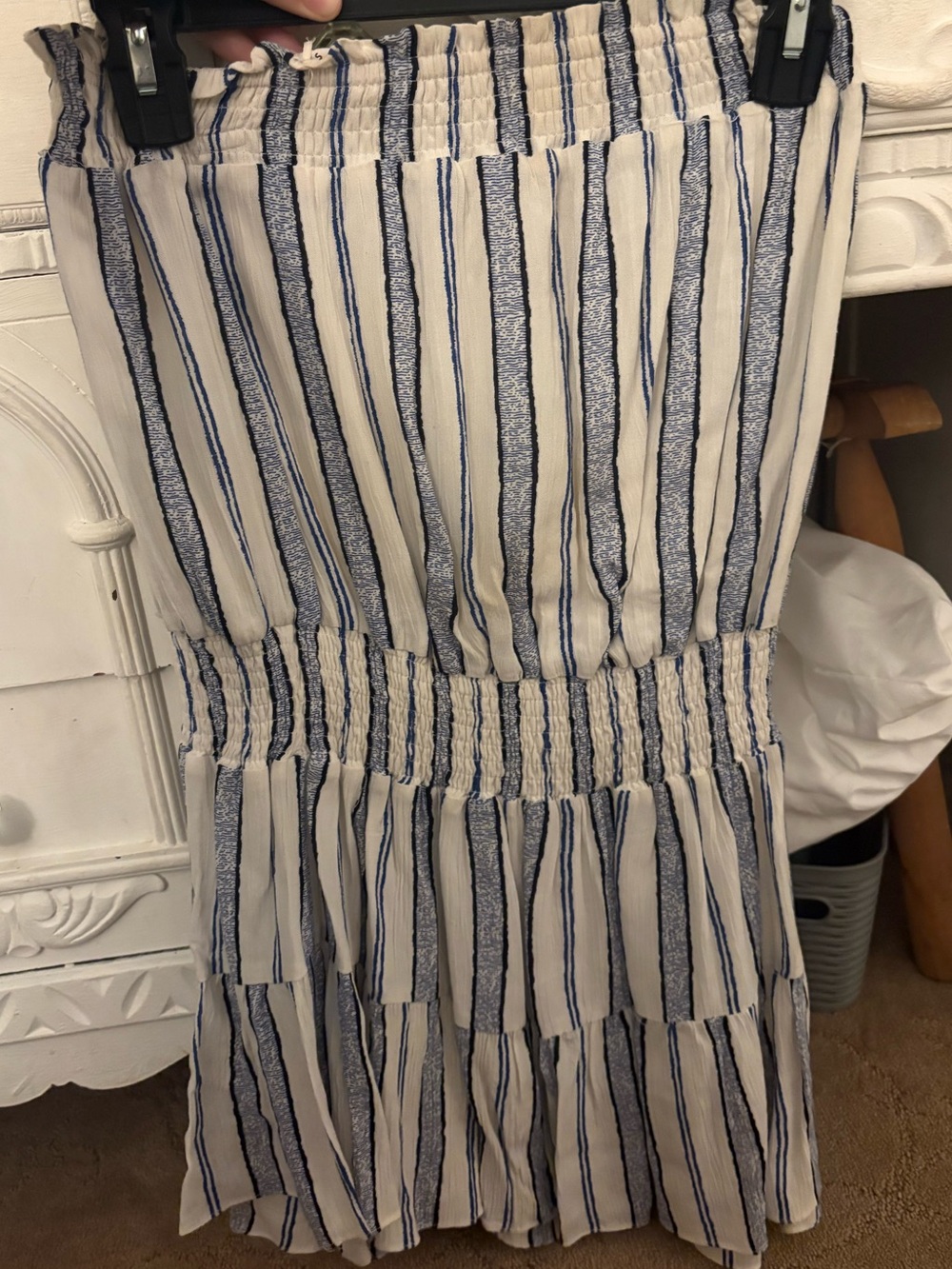 Strapless vestique dress